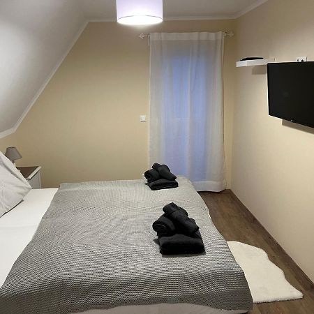 וולדן אם וורתרסי Gemuetliche Wohnung In Velden! מראה חיצוני תמונה